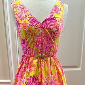 NWT Lilly Pulitzer Bri V-neck Calle Yellow Floral Coral Midi Dress, size 2